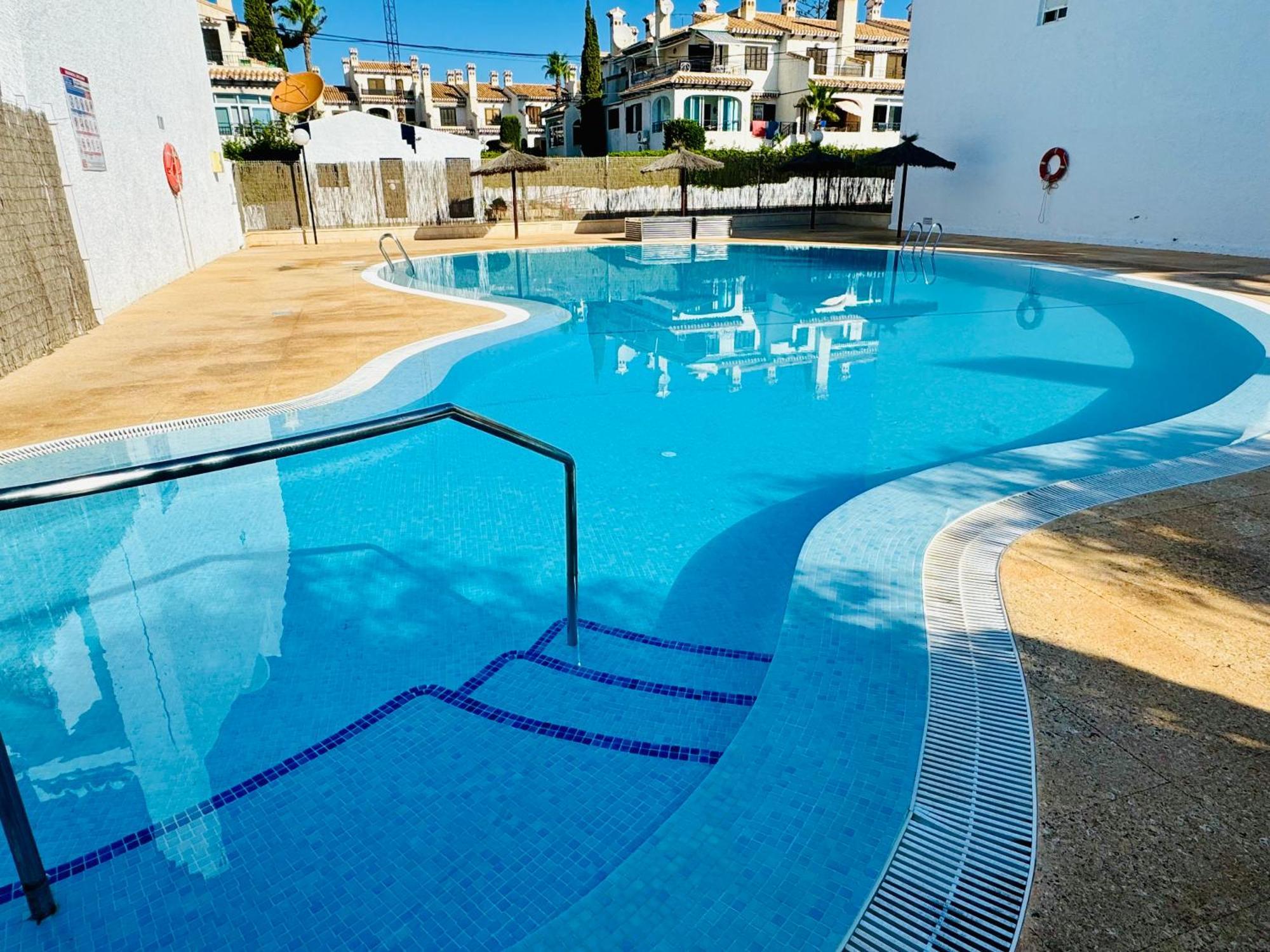 Contemporary House In Cabo Roig Villa โอริอุเอลา ภายนอก รูปภาพ